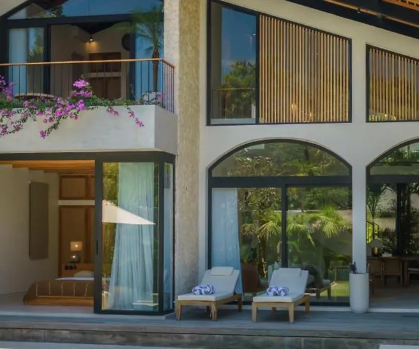 Casa Donilo - 4br Designer In Canggu (Bali)