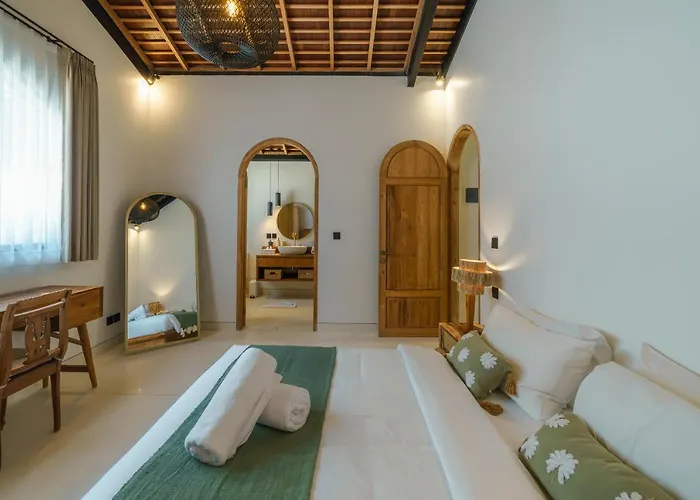 Villa Casa Donilo - 4br Designer In *