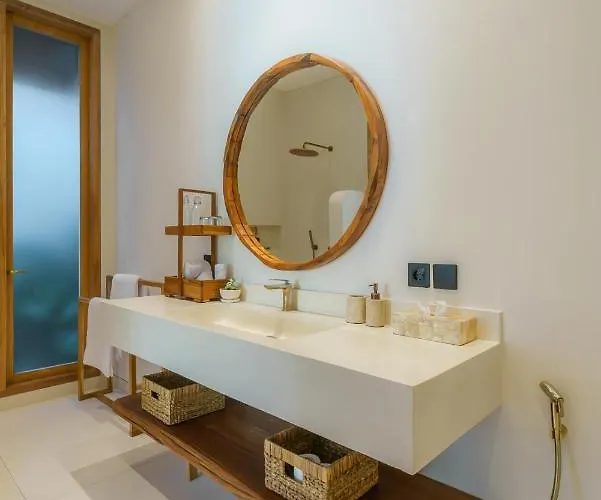 Villa Casa Donilo - 4br Designer In