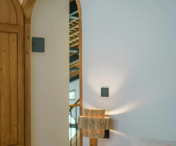 Casa Donilo - 4br Designer In Villa *