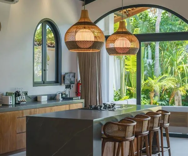 Casa Donilo - 4br Designer In Villa Canggu (Bali)