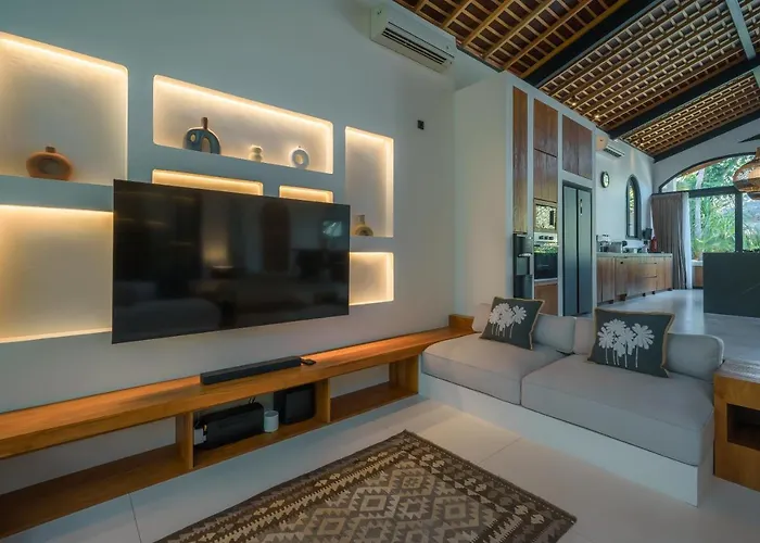Casa Donilo - 4br Designer In Villa