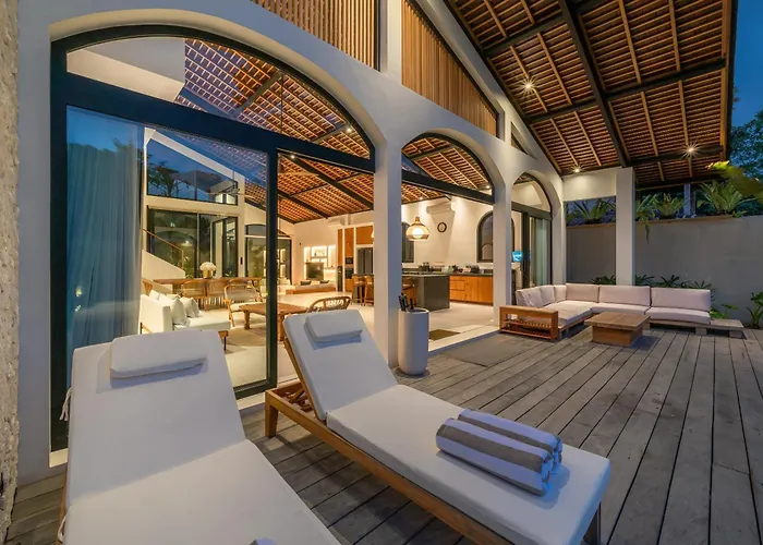 Casa Donilo - 4br Designer In Villa