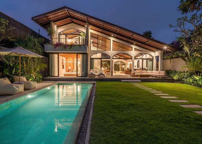 Casa Donilo - 4br Designer In *