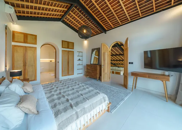 Casa Donilo - 4br Designer In Villa Canggu (Bali)