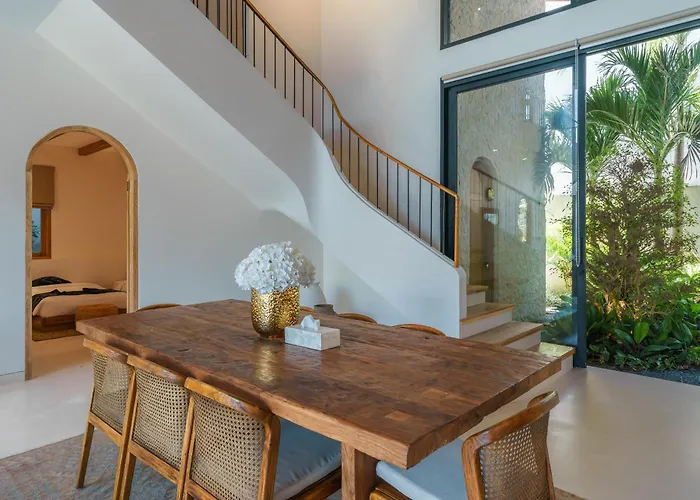 Casa Donilo - 4br Designer In Villa