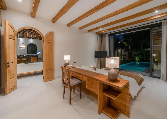 Casa Donilo - 4br Designer In Villa